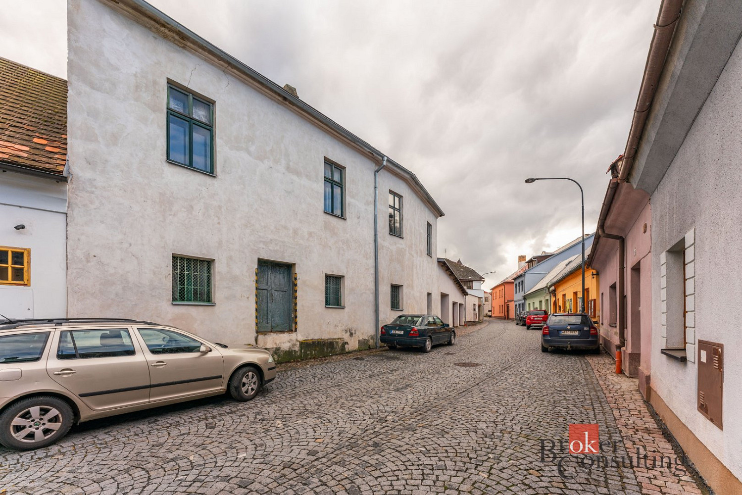 Prodej domu 700 m² s pozemkem 265 m² — photo 2