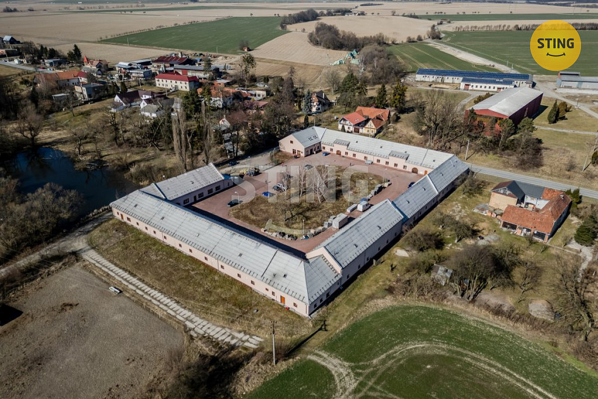 Prodej výrobních prostor 2 880 m² – fotografie 4