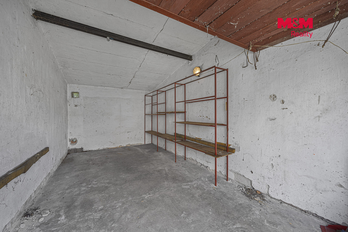Prodej garáže, 18 m2, holice, ul. dukelská — photo 2