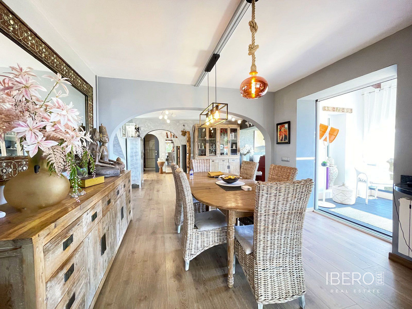 Prodej domu 381 m² s pozemkem 2 100 m² — photo 4