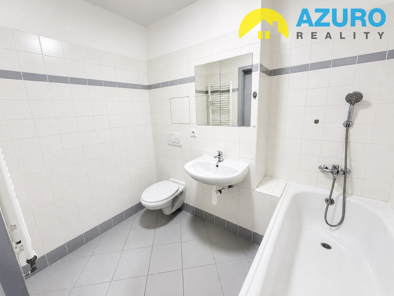 Pronájem bytu 2+kk 46 m² – fotografie 2