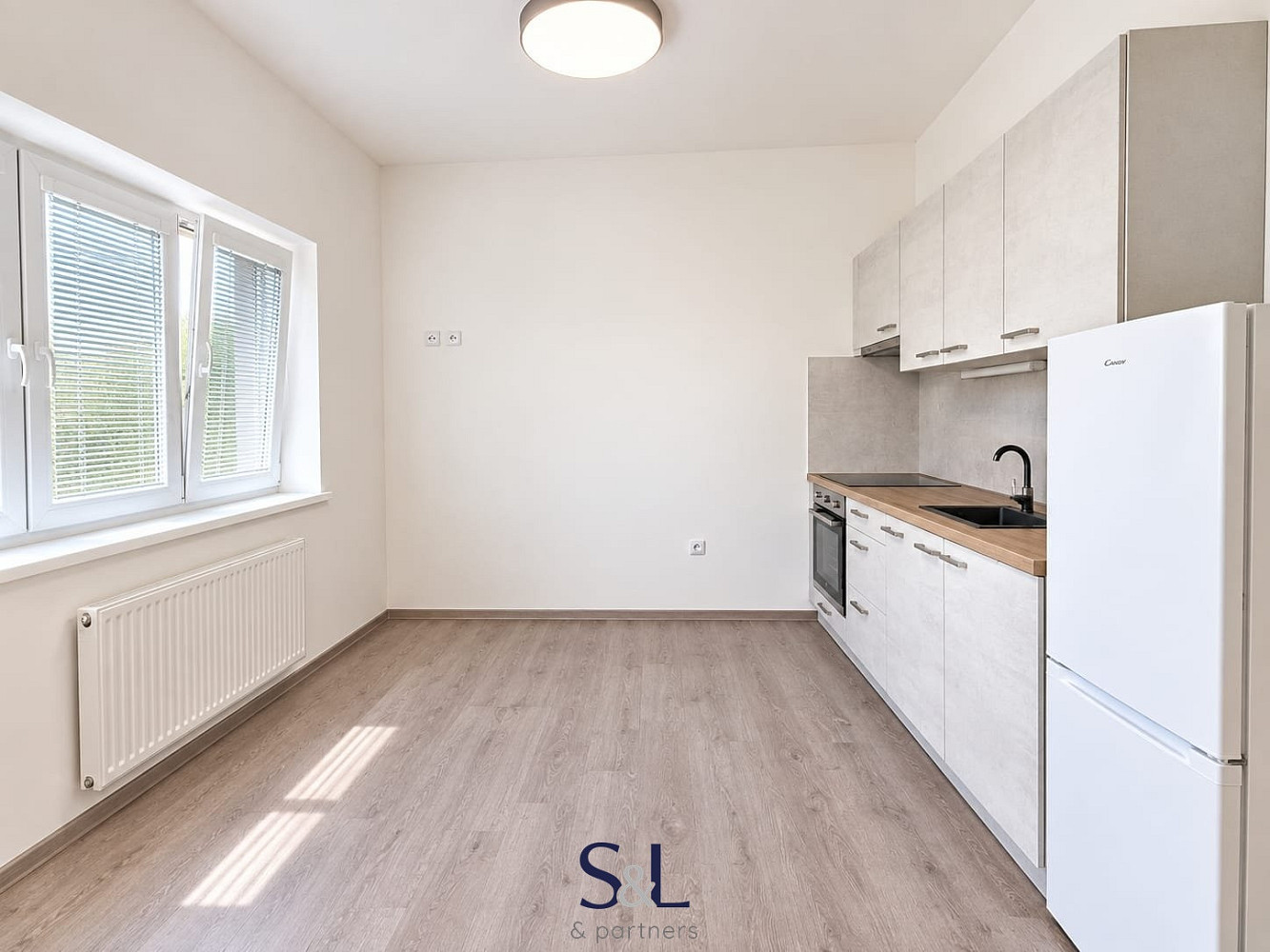 Pronájem bytu 1+kk 37 m²