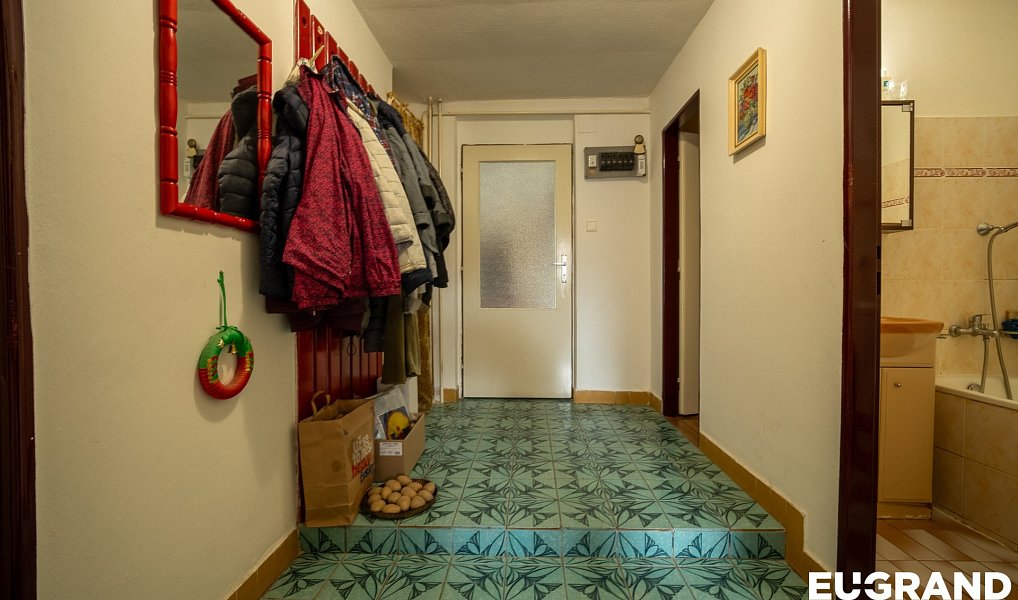Prodej domu 350 m² s pozemkem 1 184 m², Nový Bor – náhled fotky 15