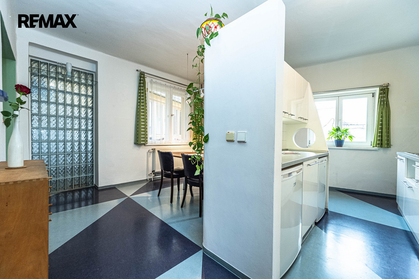Prodej bytu 5+1 143 m² — photo 2