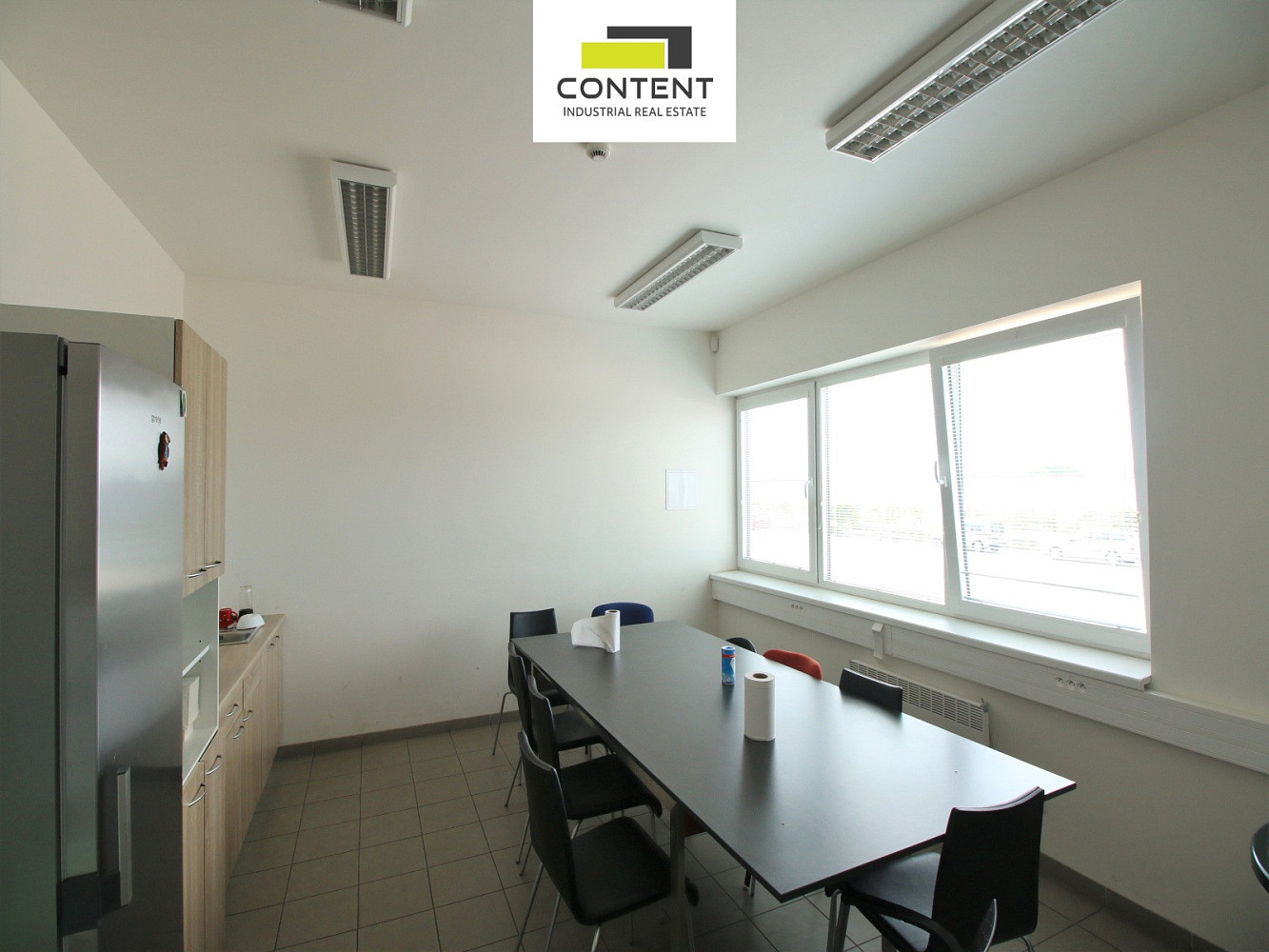 Pronájem výrobních prostor 2 733 m² – další