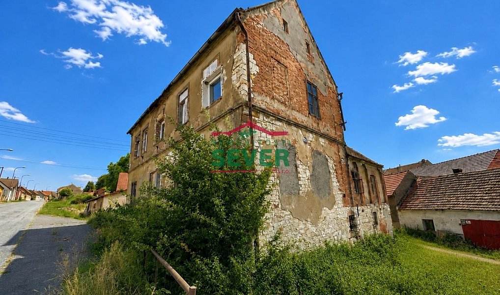 Prodej domu 300 m² s pozemkem 340 m², Domoušice – náhled fotky 6