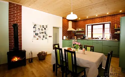 Prodej domu 180 m² s pozemkem 975 m², Práče, okres Znojmo