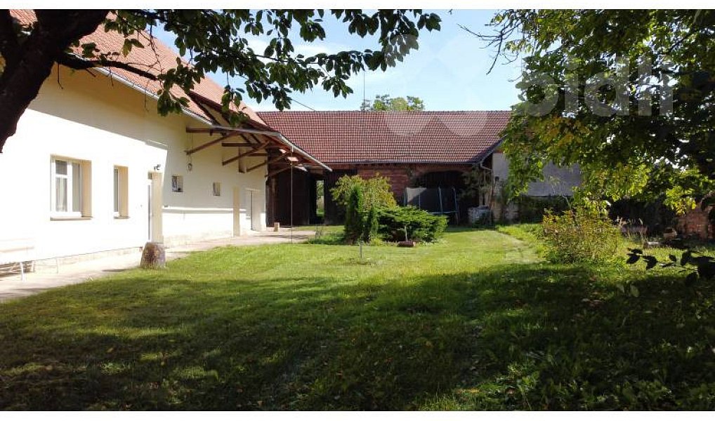 Prodej domu 785 m² s pozemkem 2 182 m², Librantice – náhled fotky 9