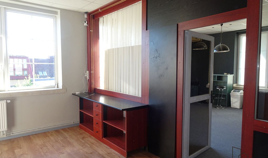 Pronájem obchodních prostor 205 m², Pardubice – náhled fotky 17