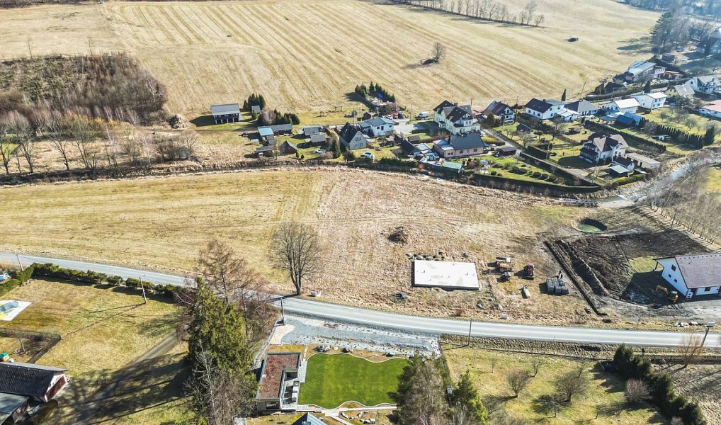 Prodej stavebního pozemku 1 752 m², Karlovice – náhled fotky 8