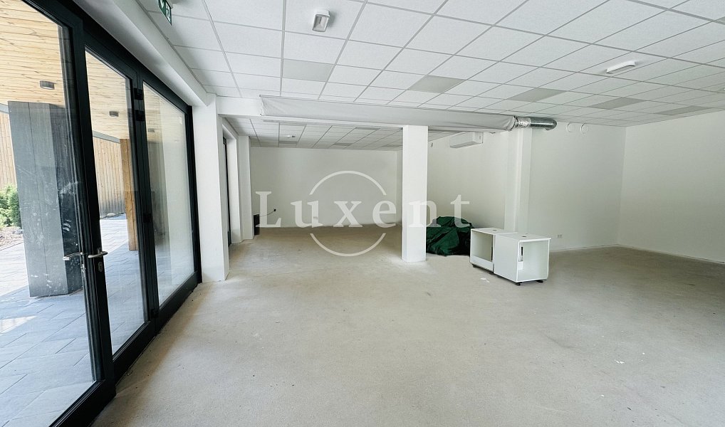 Pronájem obchodních prostor 108 m², Harrachov – náhled fotky 9
