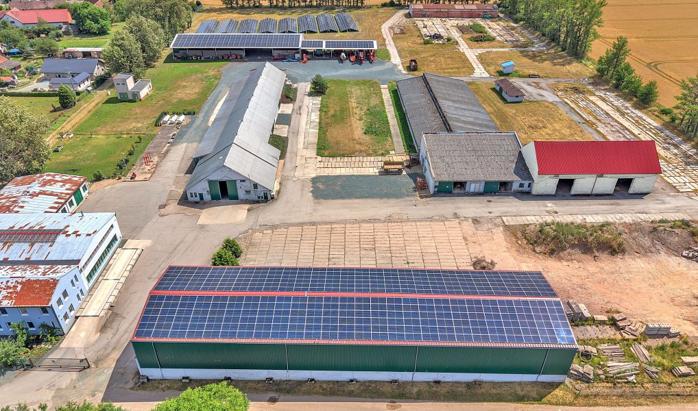 Prodej zemědělského objektu 2 100 m², Jasenná – náhled fotky 11