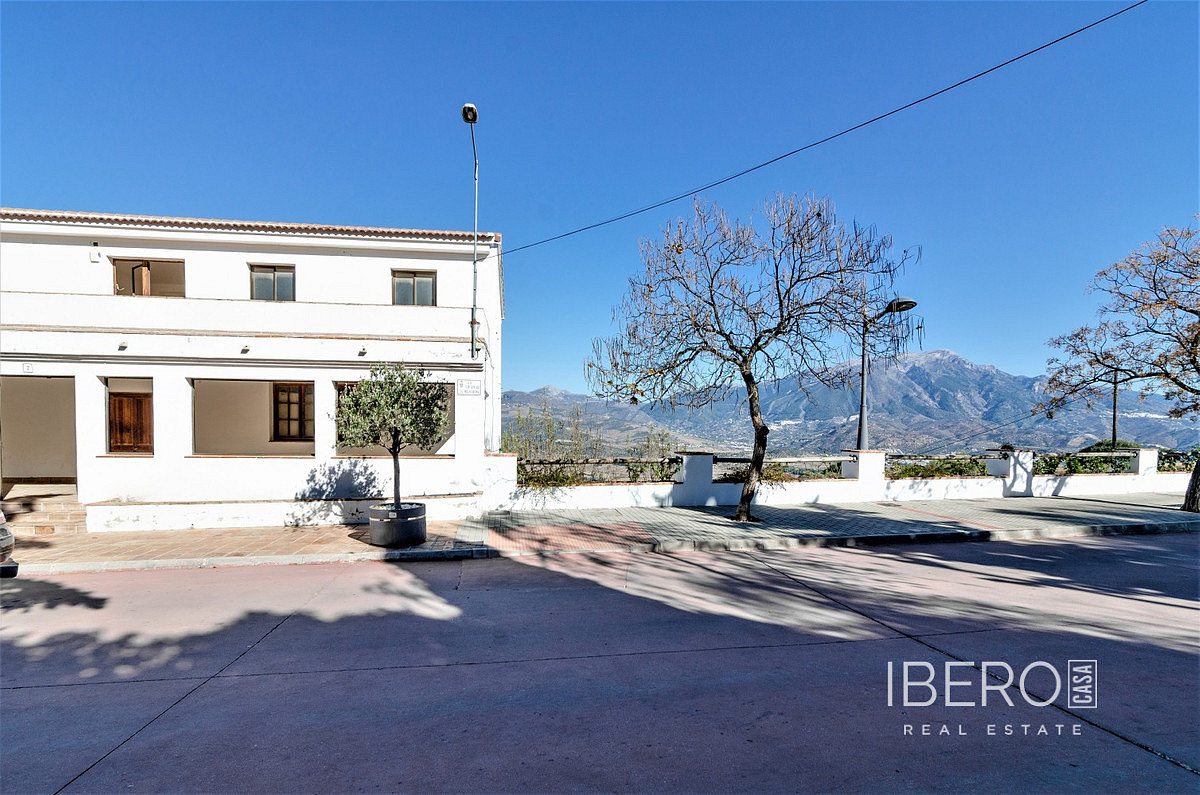 Prodej domu 786 m² s pozemkem 427 m² — photo 4