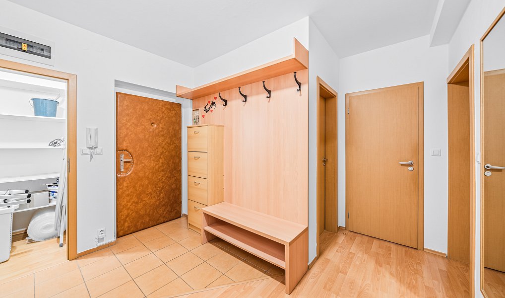 Prodej bytu 3+kk 79 m², Vochov – náhled fotky 7