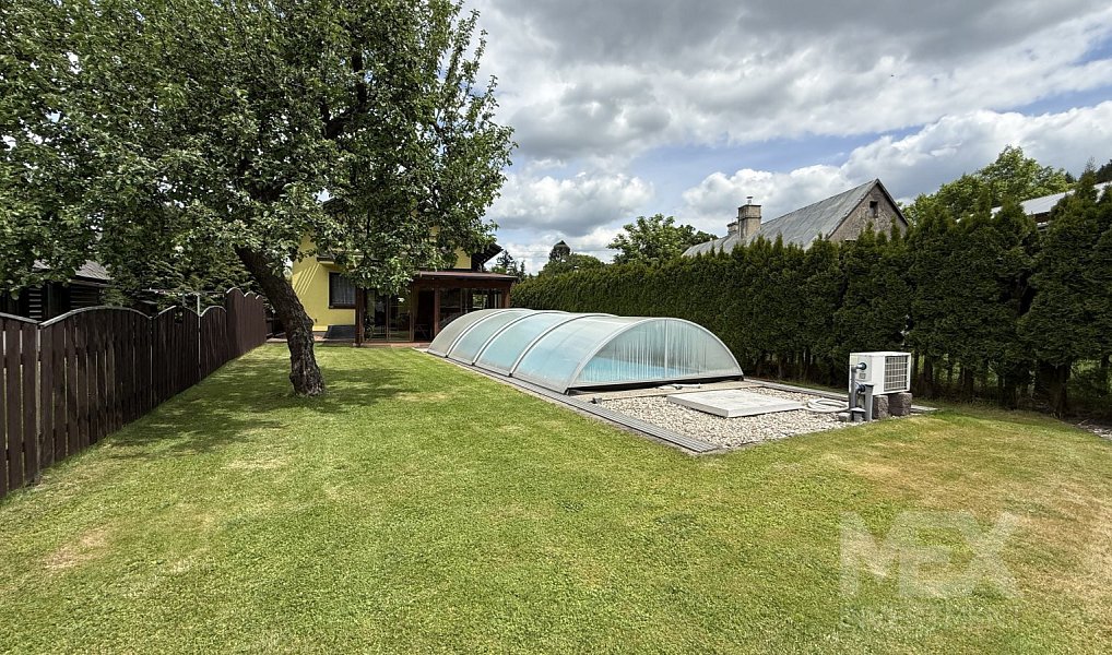 Prodej domu 130 m² s pozemkem 453 m², Náchod – náhled fotky 3