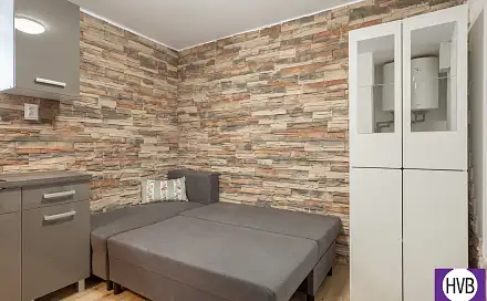 Prodej ubytovacího objektu 11 m², Chvalská, Praha 9 - Hloubětín