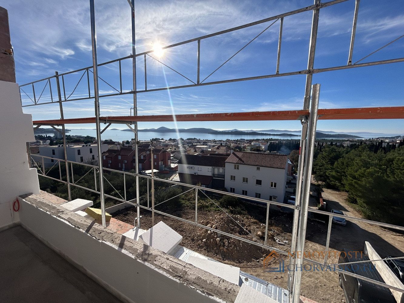Prodej bytu 2+kk 136 m² - Widok 3