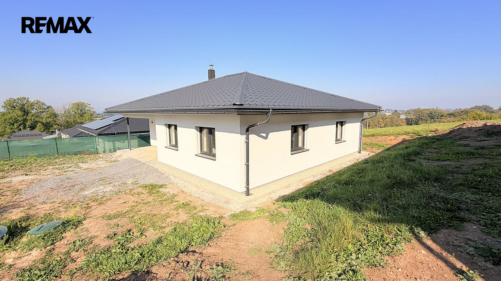 Prodej domu 109 m² s pozemkem 1 013 m² – fotografie 2