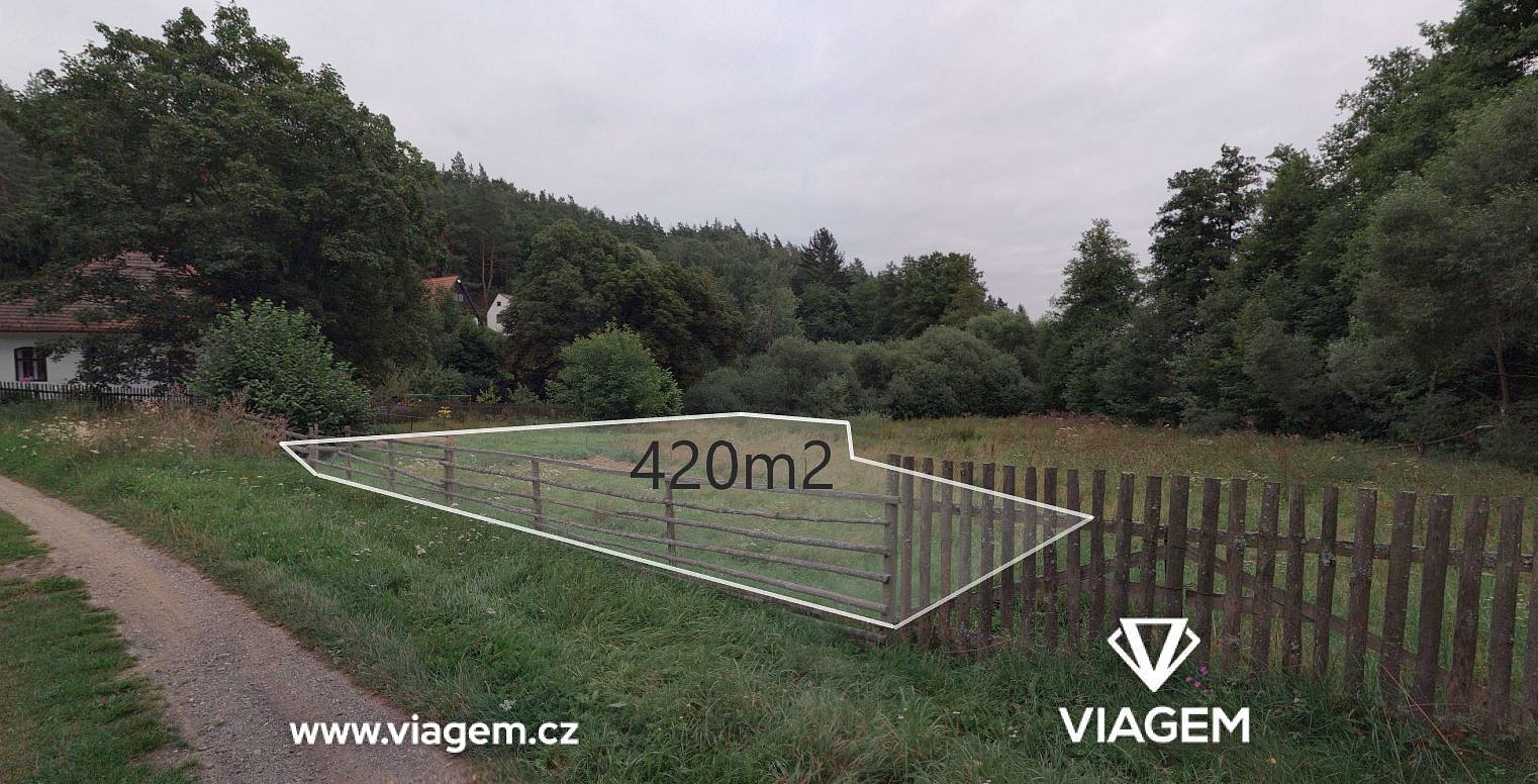 Prodej stavebního pozemku 420 m²