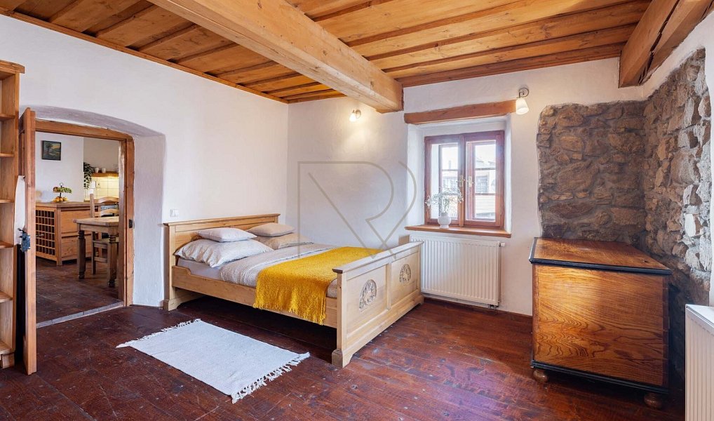 Prodej ubytovacího objektu 250 m², Sedlec-Prčice – náhled fotky 5