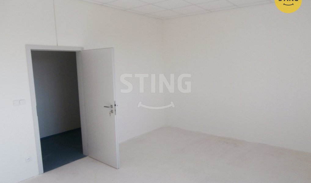 Pronájem kanceláře 504 m², Olomouc – náhled fotky 2