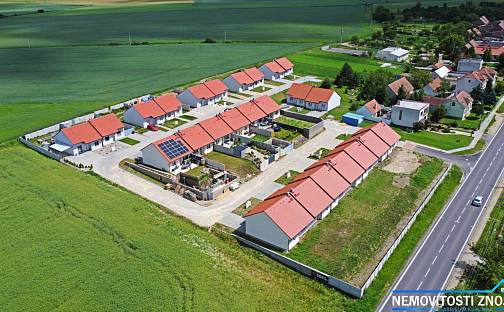 Prodej domu 97 m² s pozemkem 327 m², Znojmo - Kasárna