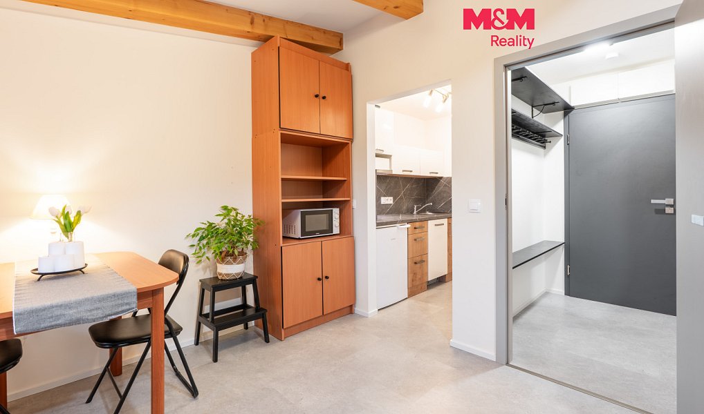 Pronájem bytu 1+kk, 25 m², Jablonec nad Nisou, Janov nad Nisou