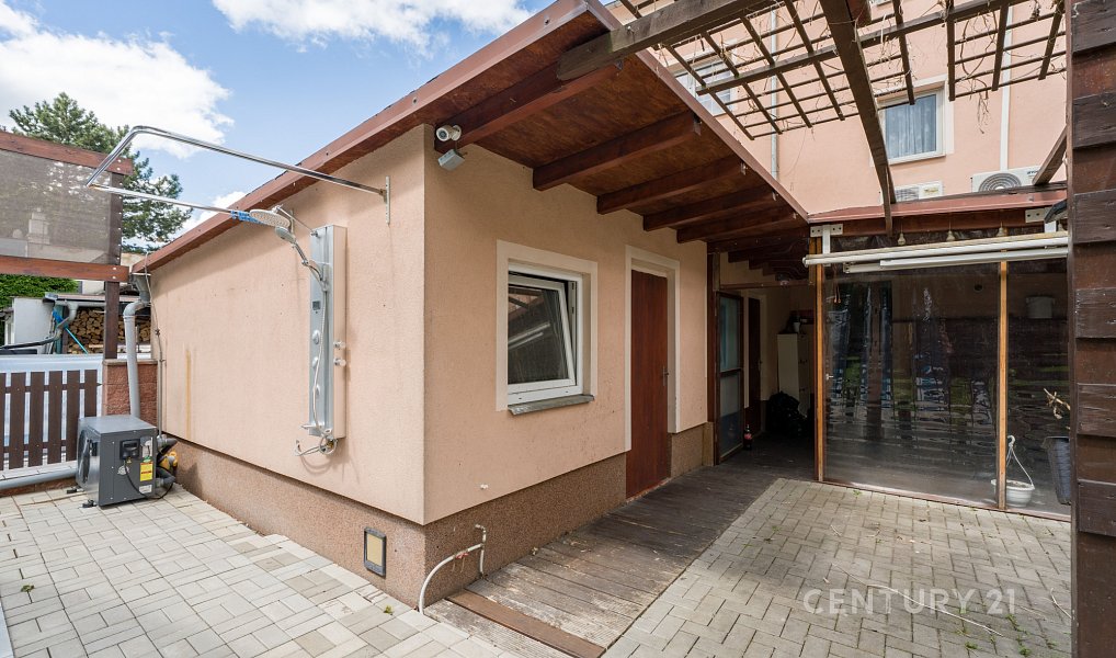 Prodej domu 241 m² s pozemkem 428 m², Chlumec – náhled fotky 6