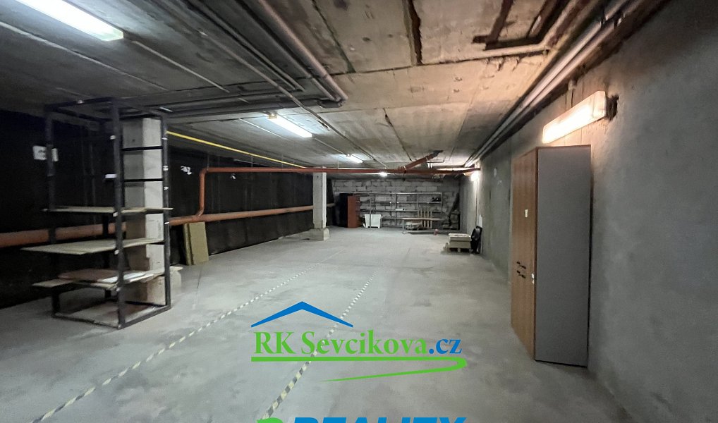 Pronájem skladovacích prostor 236 m², Brno – náhled fotky 6