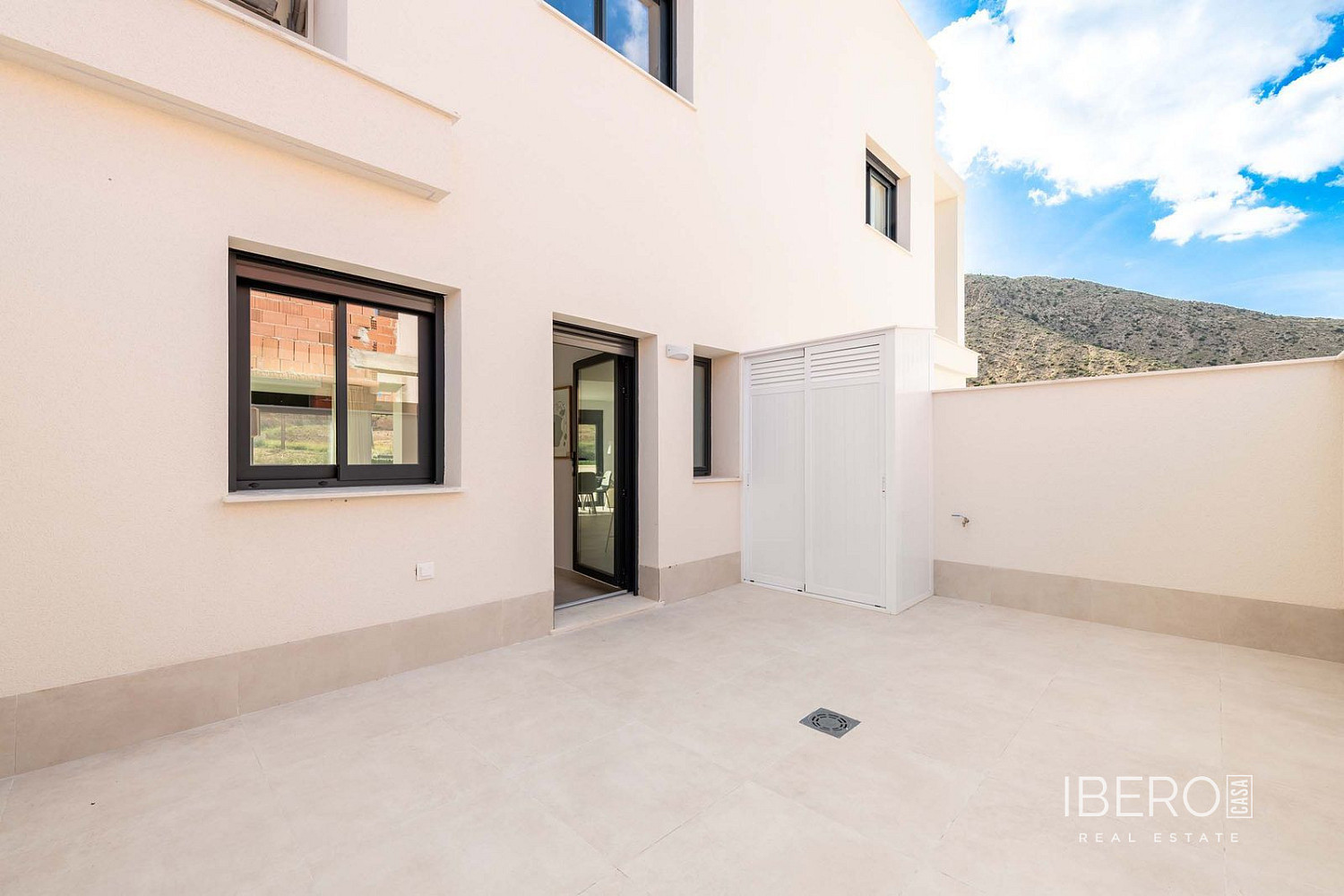 Prodej domu 81 m² s pozemkem 36 m² - Vista 4
