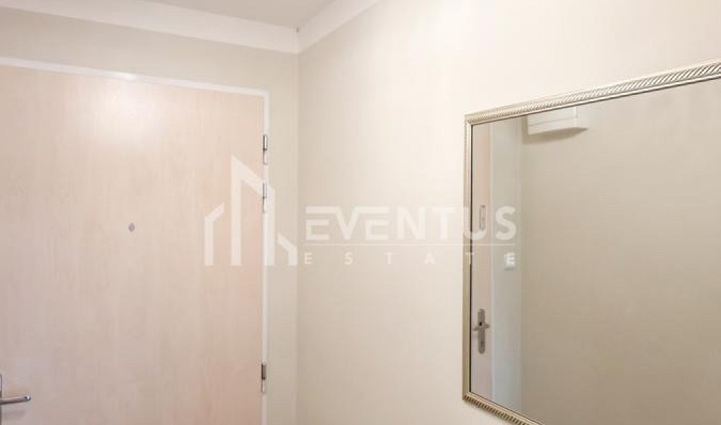 Pronájem bytu 2+1 89 m², Praha – náhled fotky 20