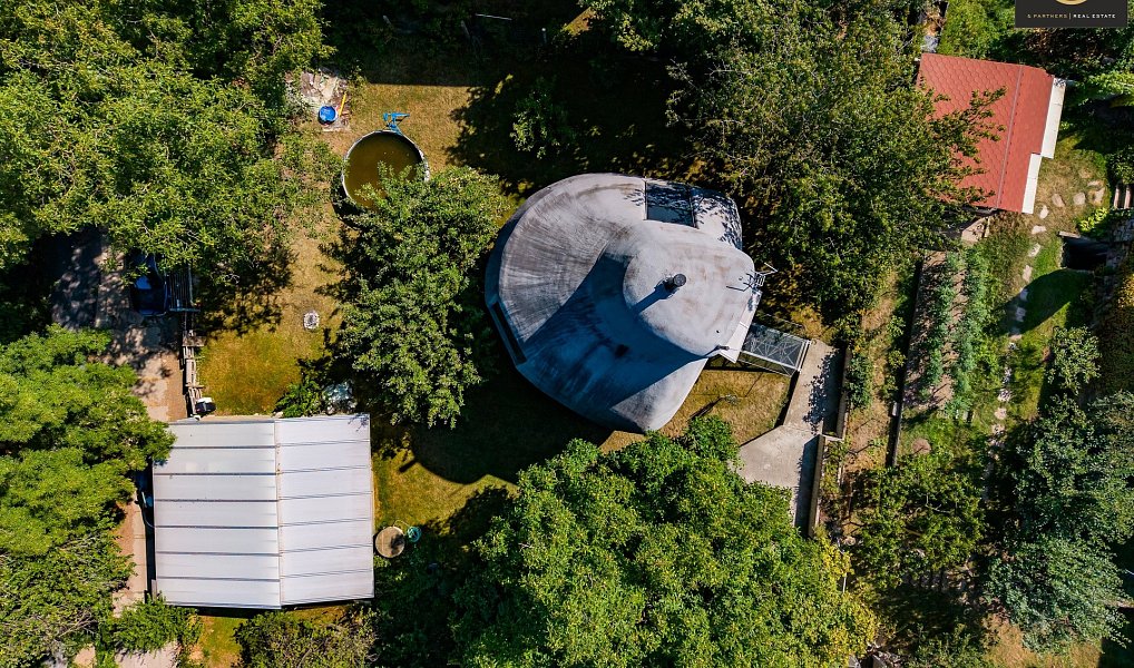 Prodej stavebního pozemku 721 m², Praha – náhled fotky 2