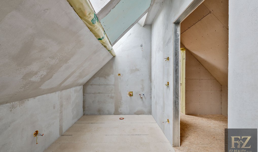 Prodej domu 220 m² s pozemkem 1 555 m², Řepeč – náhled fotky 23