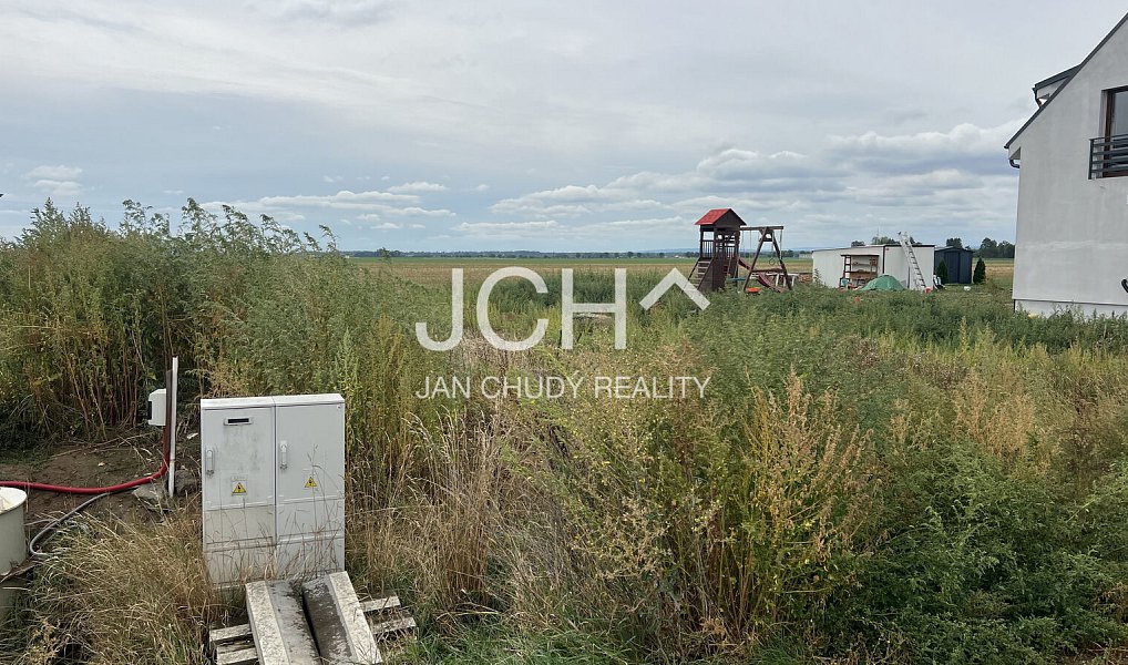 Prodej stavebního pozemku 710 m², Újezd – náhled fotky 8