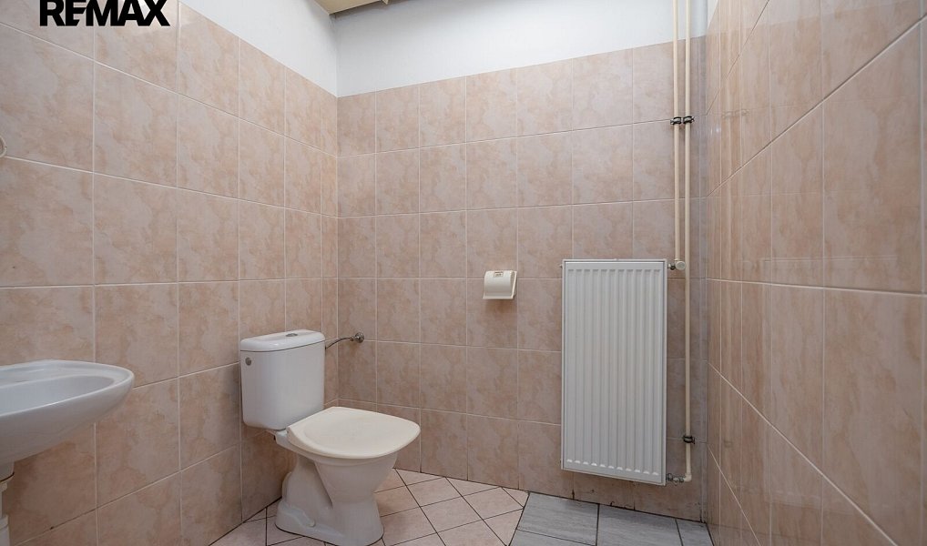 Prodej domu 354 m² s pozemkem 491 m², Rtyně v Podkrkonoší – náhled fotky 37