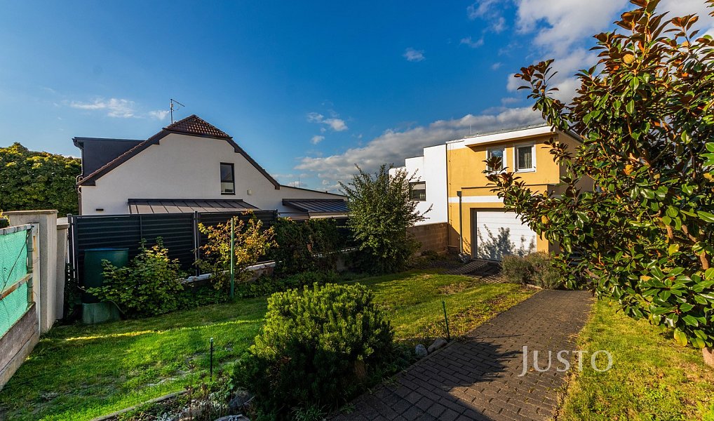 Prodej domu 206 m² s pozemkem 351 m², Praha – náhled fotky 4