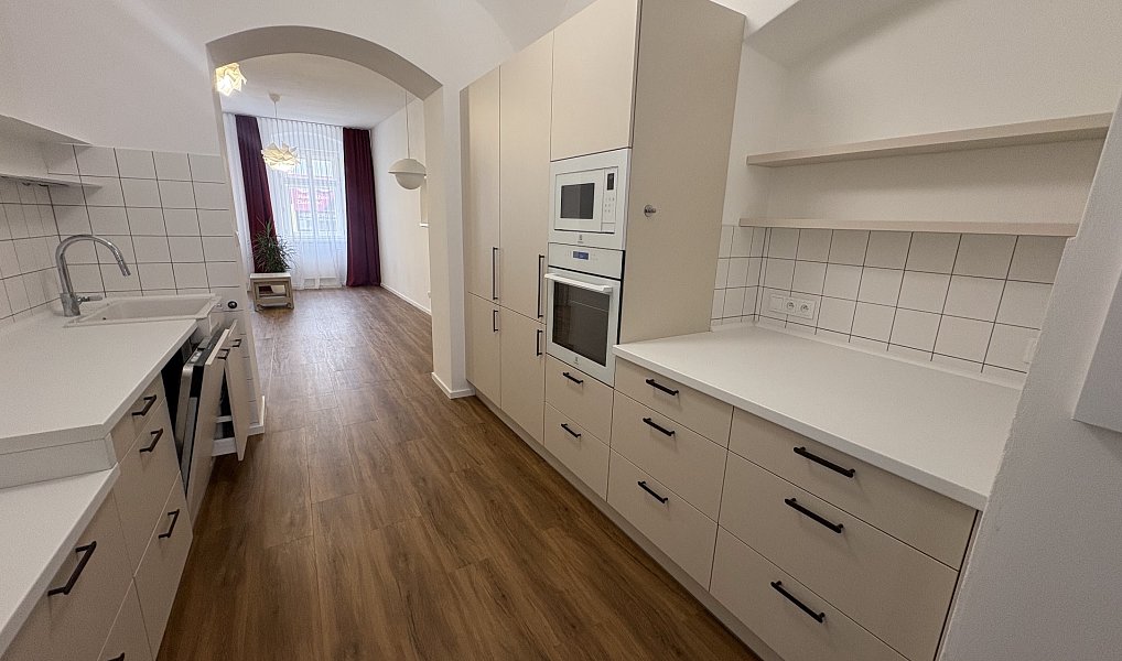 Pronájem bytu 3+kk 71 m², Jičín – náhled fotky 9