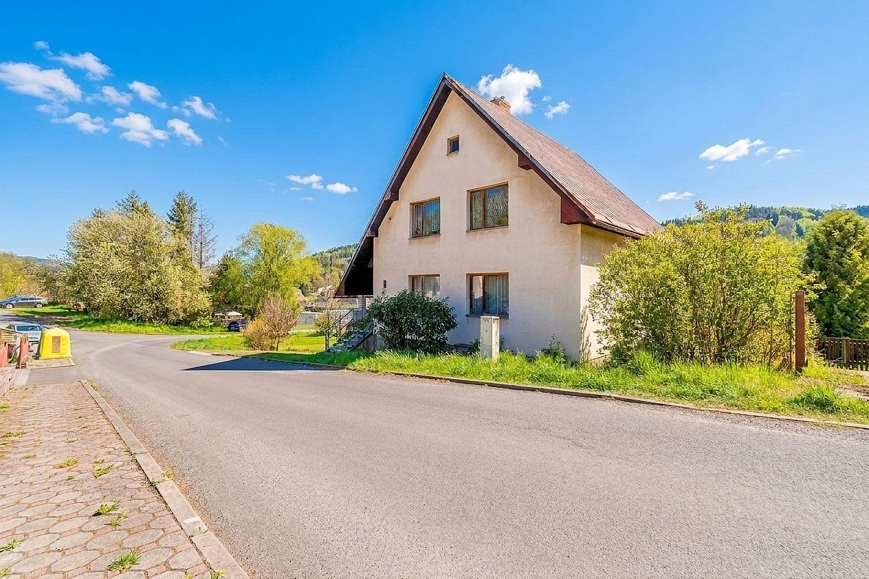 Prodej domu 260 m² s pozemkem 757 m² – fotografie 4