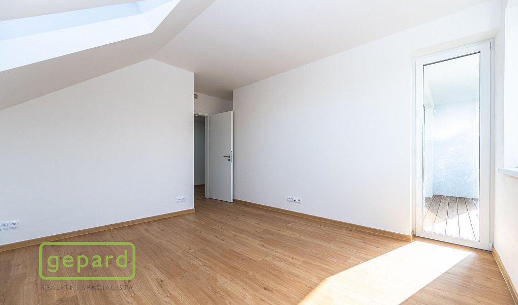 Prodej bytu 6+kk 159 m², Praha – náhled fotky 31