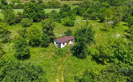 Prodej zahrady 10 599 m², Praha 8 - Dolní Chabry