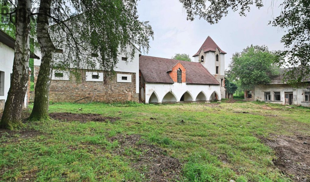 Prodej domu 5 000 m² s pozemkem 42 000 m², Zásmuky – náhled fotky 3