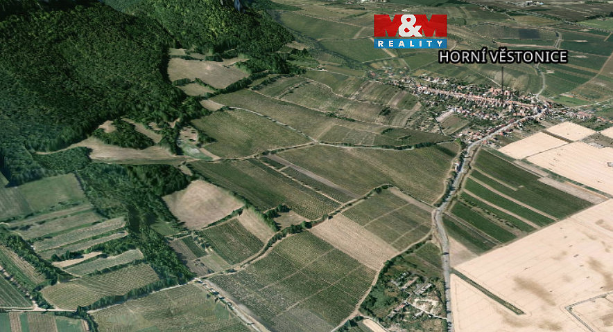 Prodej pole 4 000 m²