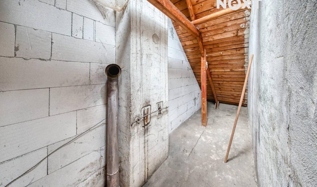 Prodej domu 80 m² s pozemkem 817 m², Zbytiny – náhled fotky 20