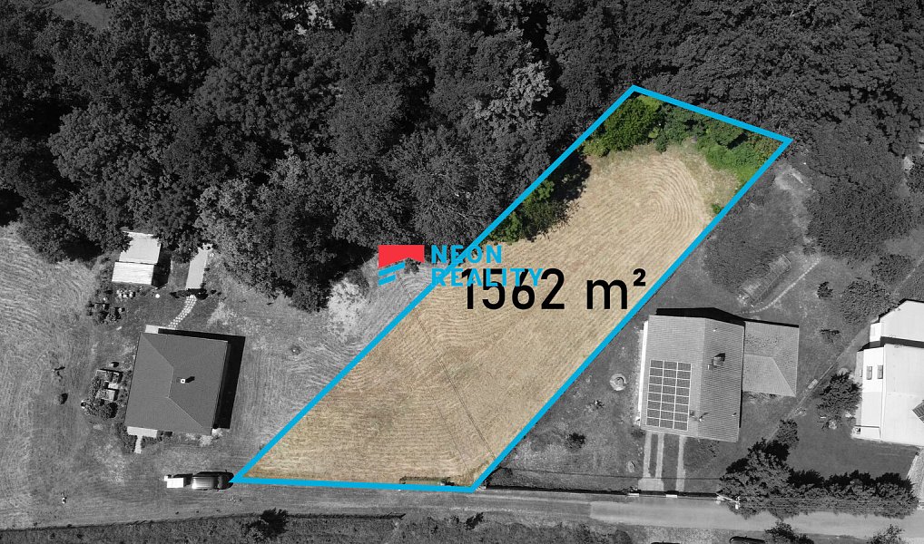 Prodej stavebního pozemku 1 562 m², Opava – náhled fotky 3