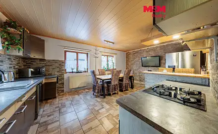 Prodej domu 213 m² s pozemkem 317 m², Petra Bezruče, Kynšperk nad Ohří, okres Sokolov