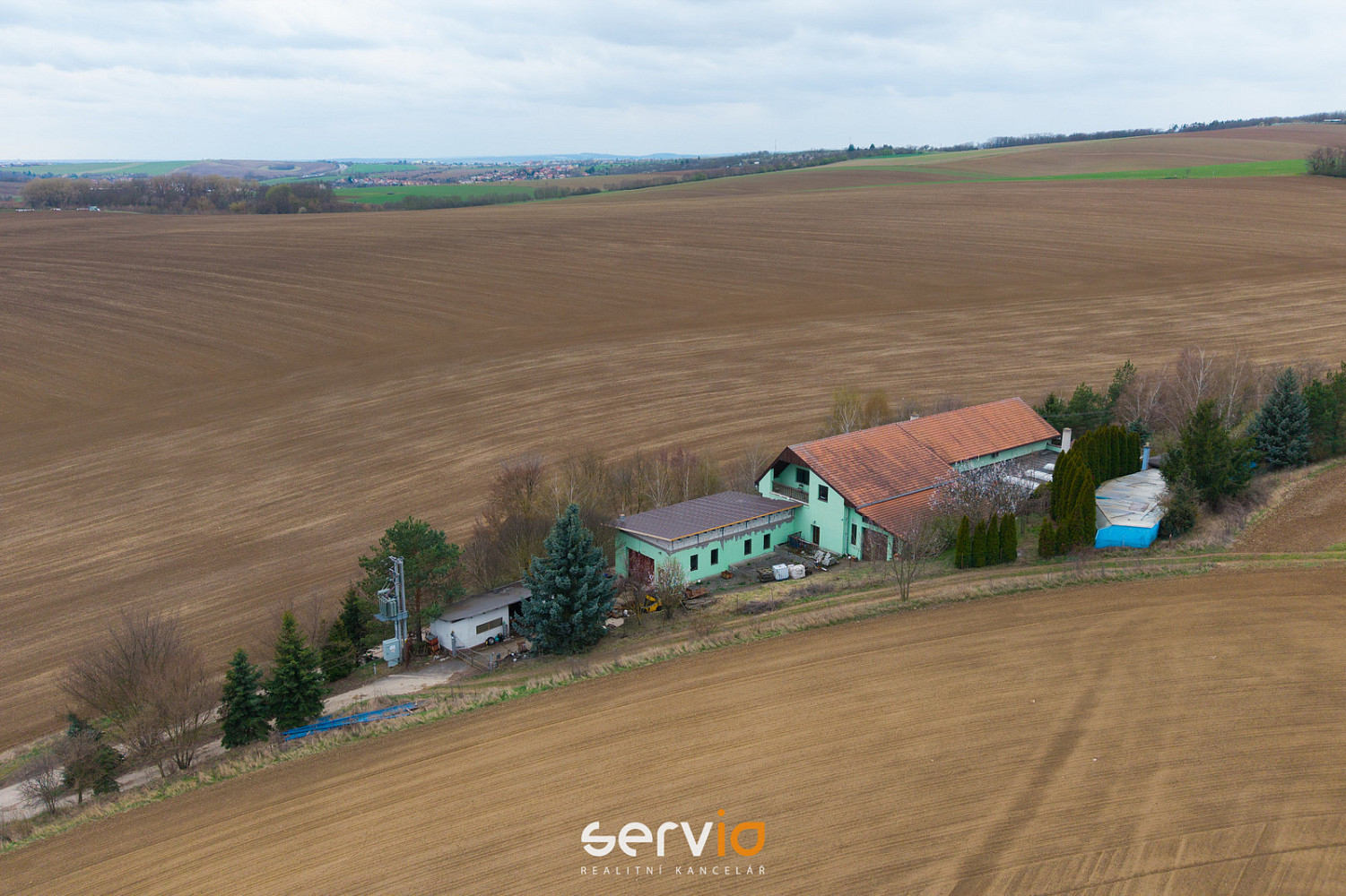 Prodej výrobních prostor 3 967 m² – fotografie 4