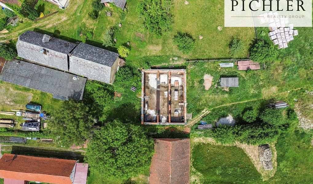 Prodej domu 194 m² s pozemkem 939 m², Bujesily – náhled fotky 4