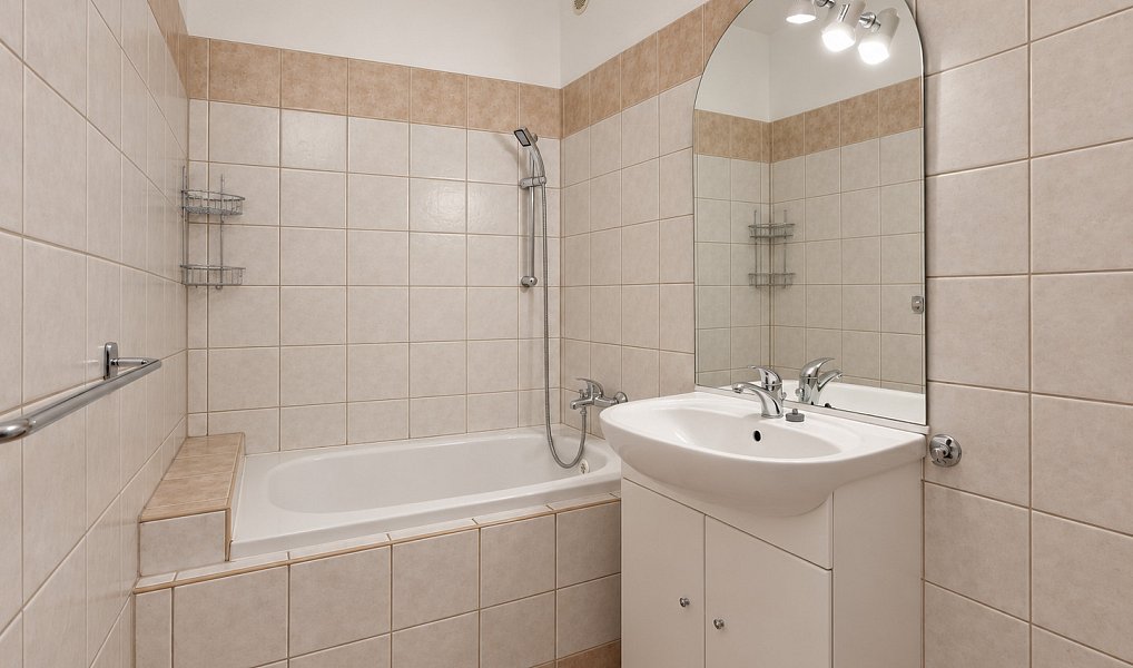 Prodej bytu 5+kk 108 m², Kopřivnice – náhled fotky 31