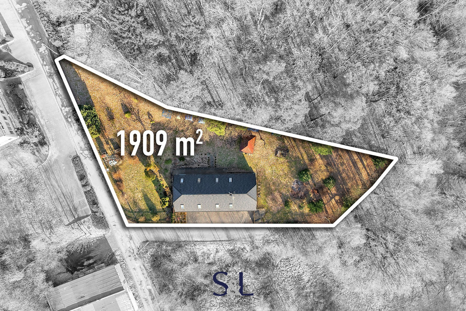 Prodej domu 201 m² s pozemkem 1 909 m² — photo 2