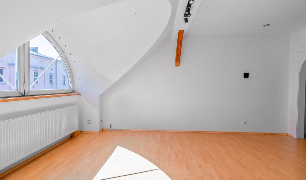 Prodej bytu 2+kk 82 m², Trutnov – náhled fotky 4